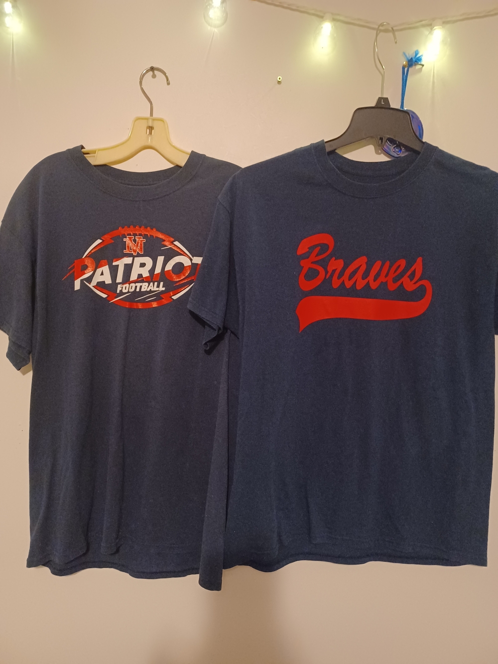 Mens Braves VS Patriots Tees